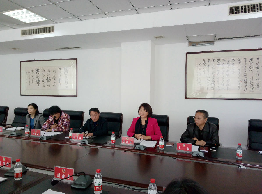 P71026-094209_副本.jpg