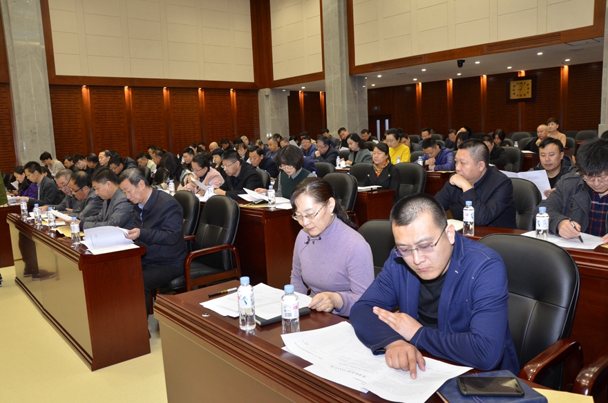 提案交办会会场.JPG